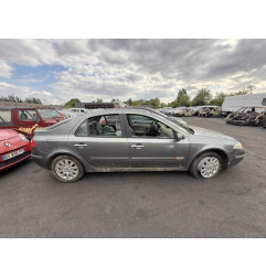 Feu arriere secondaire droit (feux) RENAULT LAGUNA 2 Photo n°16