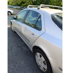 Feu arriere secondaire droit (feux) RENAULT LAGUNA 2 Photo n°10