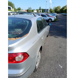 Feu arriere secondaire droit (feux) RENAULT LAGUNA 2 Photo n°11