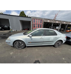 Feu arriere secondaire droit (feux) RENAULT LAGUNA 2 Photo n°15