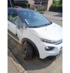 Pare choc arriere CITROEN C3 3 Photo n°9