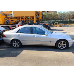 Feu arriere principal droit (feux) MERCEDES CLASSE C 203 Photo n°9