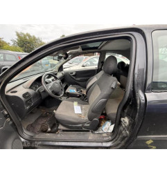 Aile avant gauche OPEL CORSA C Photo n°13