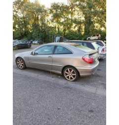 Aile avant gauche MERCEDES CLASSE C 203 COUPE SPORT Photo n°4