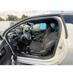 Ceinture avant droit CITROEN DS3 Photo n°15