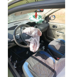 Malle/Hayon arriere RENAULT TWINGO 2 Photo n°7