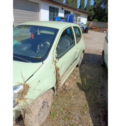 Malle/Hayon arriere RENAULT TWINGO 2 Photo n°8