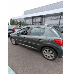 Moteur essuie glace arriere PEUGEOT 207 Photo n°9