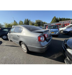 Anti brouillard droit (feux) VOLKSWAGEN PASSAT 5 Photo n°18