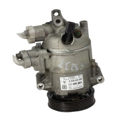 Compresseur clim VOLKSWAGEN GOLF 6 Photo n°1