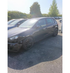 Compresseur clim VOLKSWAGEN GOLF 6 Photo n°9