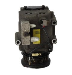 Compresseur clim FORD FIESTA 5 Photo n°1