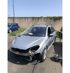 Compresseur clim PEUGEOT 206 Photo n°7