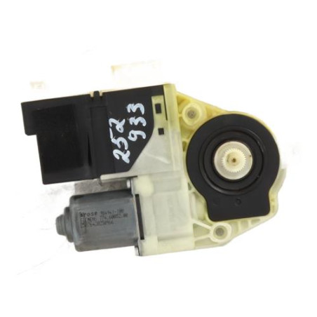 Moteur leve vitre avant gauche CITROEN C4 1 Photo n°1