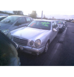 Feu arriere secondaire gauche (feux) MERCEDES CLASSE E 210 Photo n°7