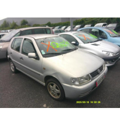 Feu arriere principal droit (feux) VOLKSWAGEN POLO 3 Photo n°7