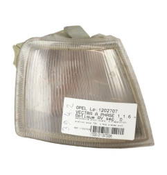Optique avant secondaire droit (feux)(clignotant) OPEL VECTRA A Photo n°1