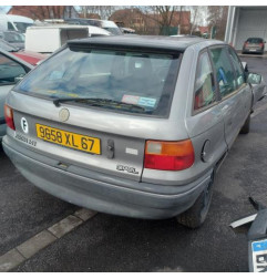 Optique avant secondaire gauche (feux)(clignotant) OPEL ASTRA F Photo n°8