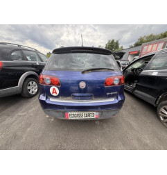 Feu arriere secondaire droit (feux) FIAT CROMA 2 Photo n°16