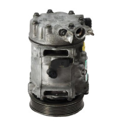 Compresseur clim PEUGEOT 5008 1 Photo n°4