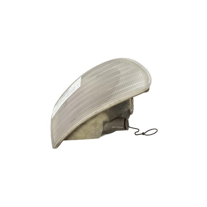 Optique avant secondaire droit (feux)(clignotant) MERCEDES VITO 638