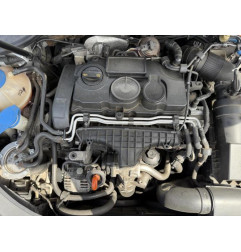 Feu arriere secondaire droit (feux) VOLKSWAGEN GOLF 5 Photo n°16