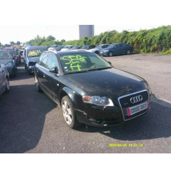 Feu arriere secondaire droit (feux) AUDI A4 2 Photo n°8