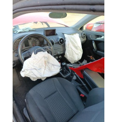 Malle/Hayon arriere AUDI A1 1 Photo n°9