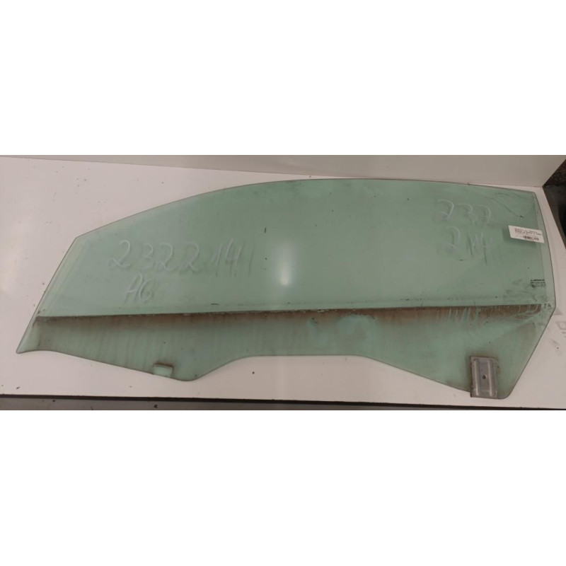 Vitre avant gauche RENAULT MEGANE 2