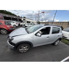 Compresseur clim DACIA SANDERO 2 Photo n°15