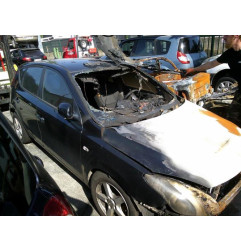 Malle/Hayon arriere HYUNDAI I 30 1 Photo n°8