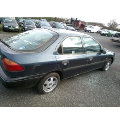 Feu arriere principal gauche (feux) FORD MONDEO 1 Photo n°9