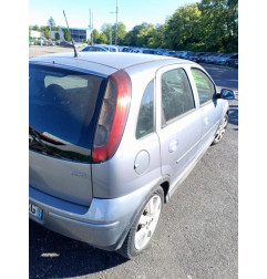 Platine feu arriere droit OPEL CORSA C Photo n°6