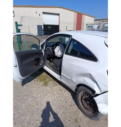 Platine feu arriere gauche OPEL CORSA D Photo n°7