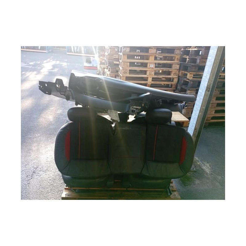 Interieur complet PEUGEOT 208 1