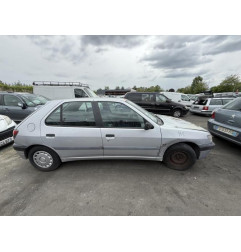 Vase de lave glace PEUGEOT 306 Photo n°15