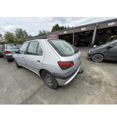 Vase de lave glace PEUGEOT 306 Photo n°19