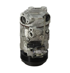 Compresseur clim BMW SERIE 1 E88 Photo n°1