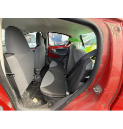 Pare choc arriere PEUGEOT 107 Photo n°12
