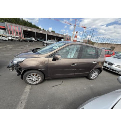 Malle/Hayon arriere RENAULT SCENIC 3 Photo n°12