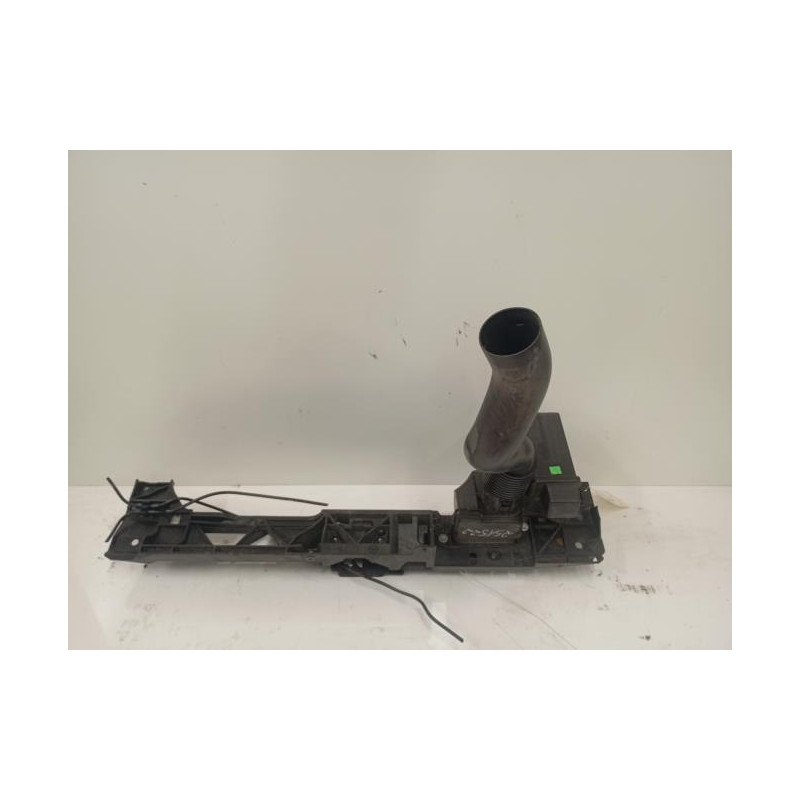 Traverse superieure PEUGEOT 5008 2