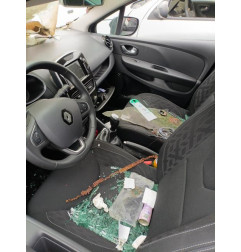 Feu arriere principal gauche (feux) RENAULT CLIO 4 Photo n°8