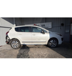 Attache ceinture arriere centrale PEUGEOT 3008 1 Photo n°3