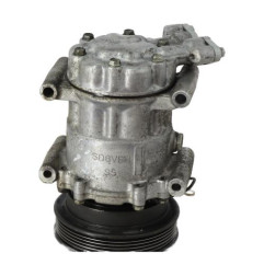 Compresseur clim RENAULT CLIO 2 Photo n°3