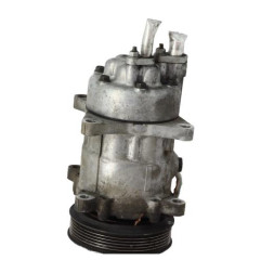 Compresseur clim VOLKSWAGEN TOURAN 1 Photo n°3