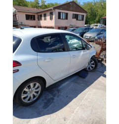 Feu arriere principal gauche (feux) PEUGEOT 208 1 Photo n°8