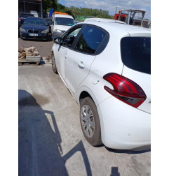 Feu arriere principal gauche (feux) PEUGEOT 208 1 Photo n°10