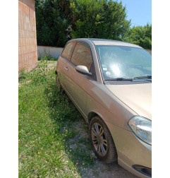 Malle/Hayon arriere LANCIA YPSILON 4 Photo n°7