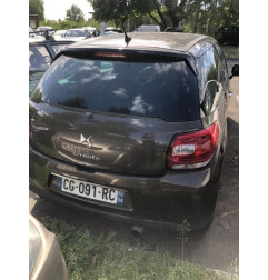 Attache ceinture avant droit CITROEN DS3 Photo n°7