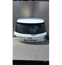 Malle/Hayon arriere AUDI Q2 Photo n°1